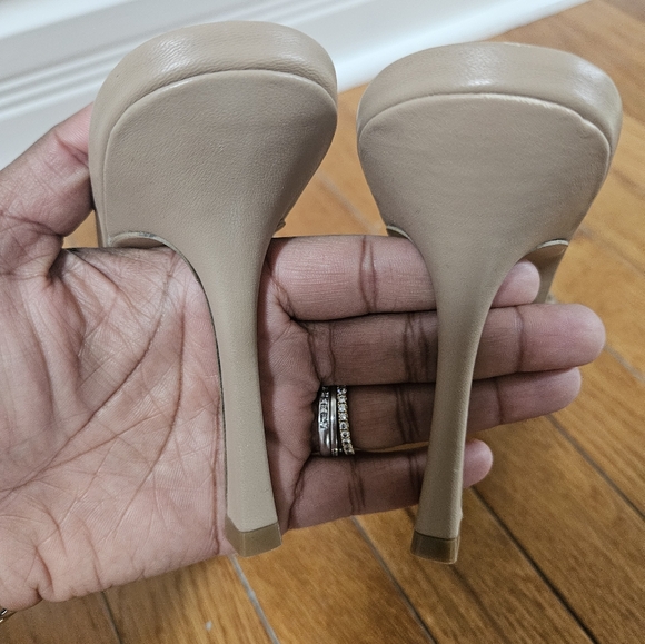 Tony Bianco Fara Sandal - Picture 2 of 4